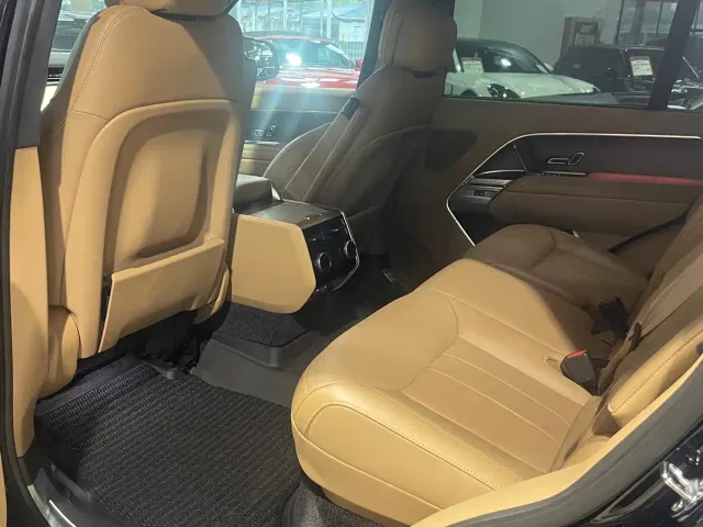 Land Rover Range Rover — Фото автомобиля 6