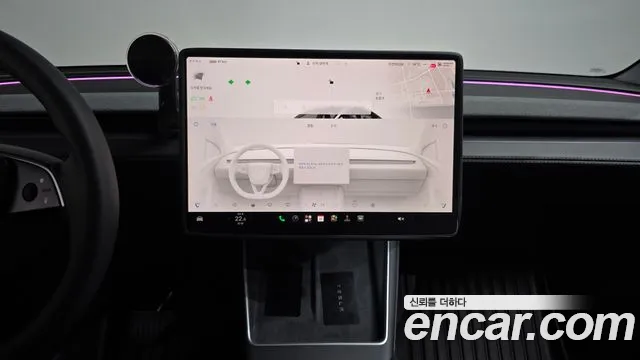 Tesla Model Y — Фото автомобиля 20