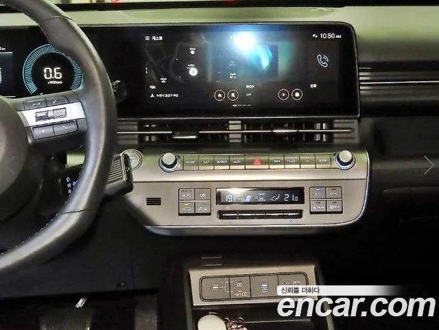 Hyundai Kona SX2 — Фото автомобиля 11