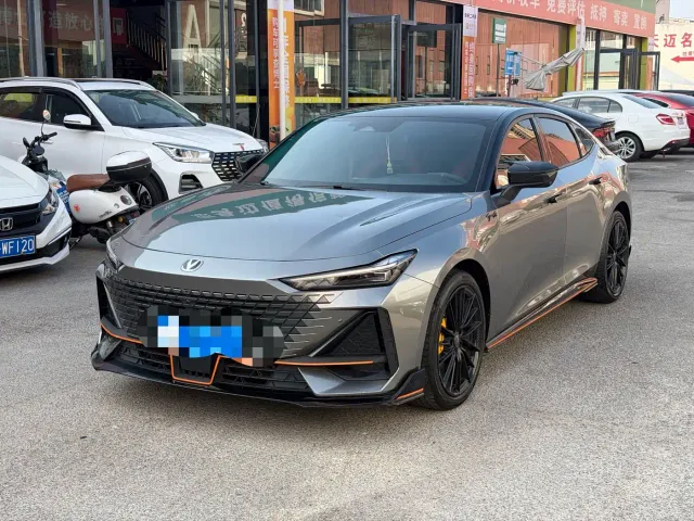 Фотография автомобиля — Changan UNI-V