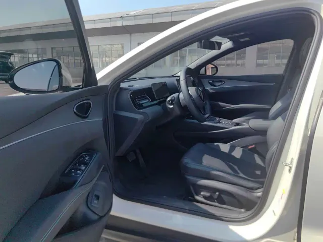 BYD Seal 06 — Фото автомобиля 12