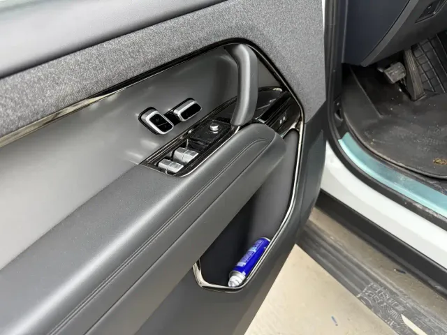 Land Rover Range Rover Sport — Фото автомобиля 5