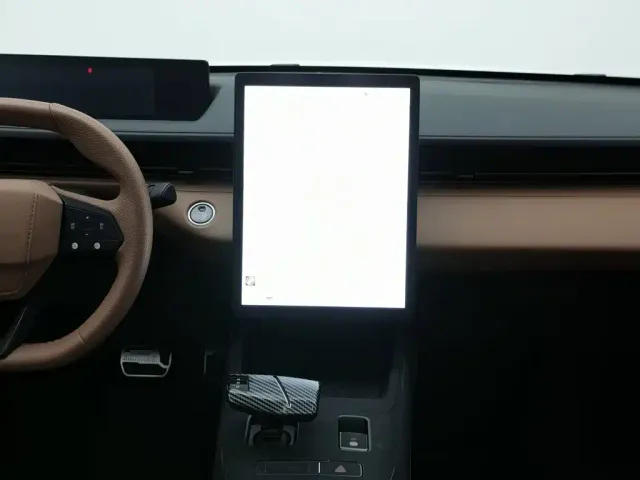 Changan Eado — Фото автомобиля 12