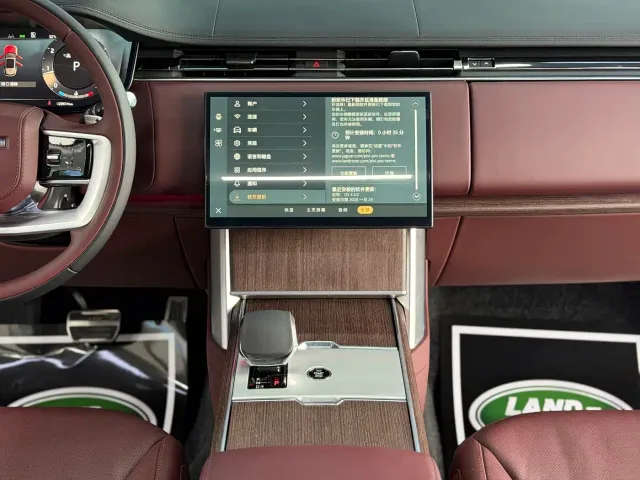 Land Rover Range Rover — Фото автомобиля 15