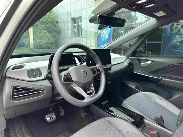 Volkswagen ID.3 — Фото автомобиля 5
