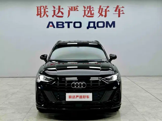 Audi Q3 — Фото автомобиля 3