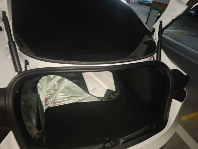 Tesla Model 3 — Фото автомобиля 20