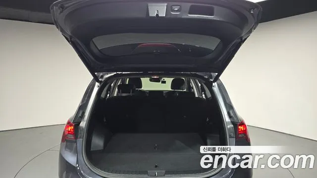 Hyundai Santafe Новый Santa Fe Бензин 2.5T 2WD — Фото автомобиля 19