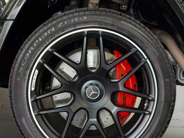Mercedes-Benz Mercedes-Benz G-Class AMG 2022 AMG G 63 — Фото автомобиля 9