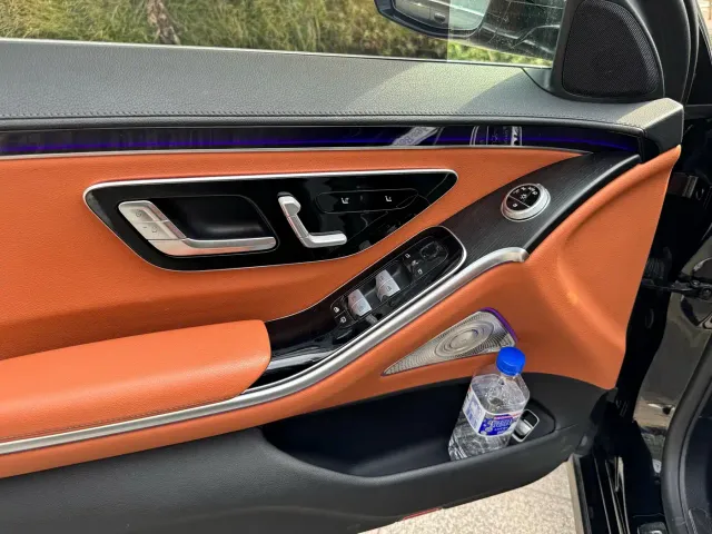 Mercedes-Benz S-Class — Фото автомобиля 8