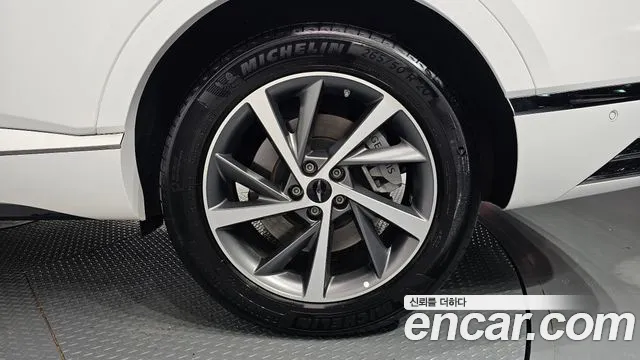 Genesis GV80 — Фото автомобиля 6