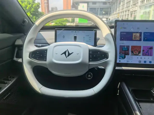 Dongfeng eπ 007 — Фото автомобиля 18
