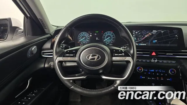 Hyundai AVANTE Новый Avante (CN7) — Фото автомобиля 13