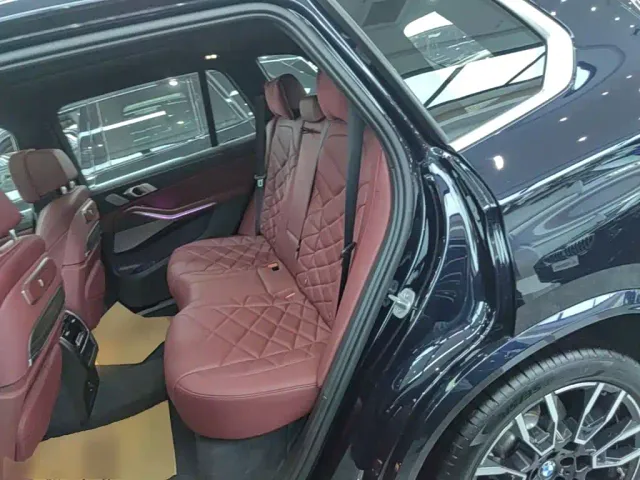 BMW X5 — Фото автомобиля 16