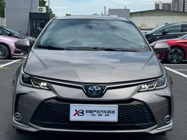 Toyota Corolla — Фото автомобиля 2