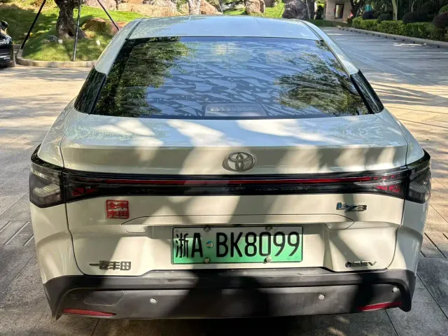 Toyota bZ3 — Фото автомобиля 6