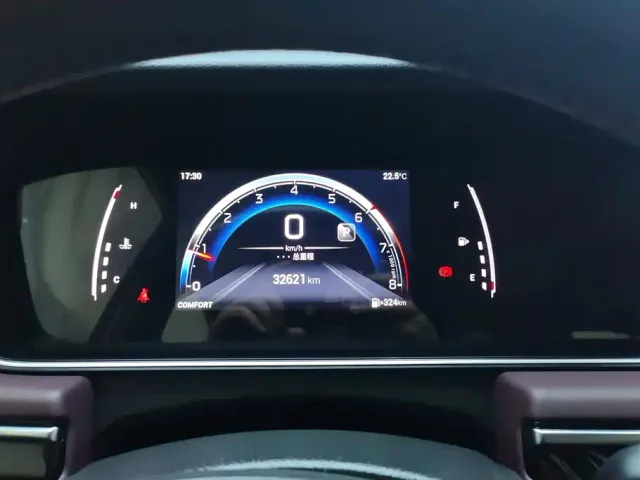 GAC Trumpchi M6 — Фото автомобиля 14