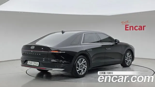 Hyundai Grandeur GN7 — Фото автомобиля 2