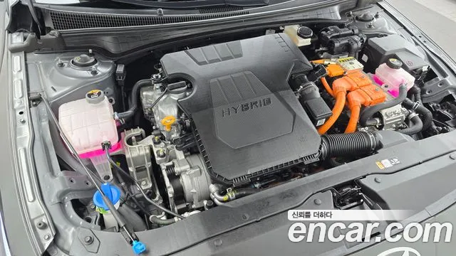 Hyundai Avante CN7 — Фото автомобиля 9
