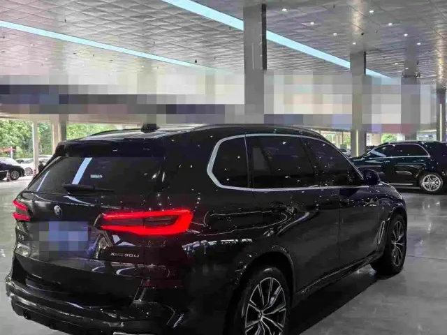 BMW X5 — Фото автомобиля 4