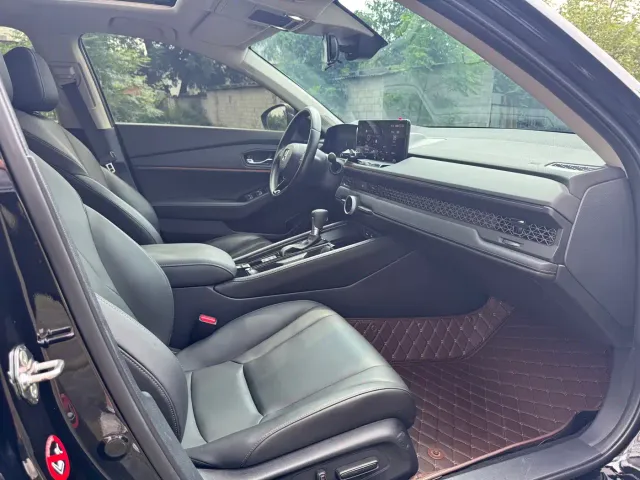 Honda Accord — Фото автомобиля 8