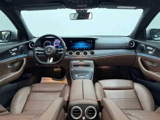 Mercedes-Benz E-Class — Фото автомобиля 13
