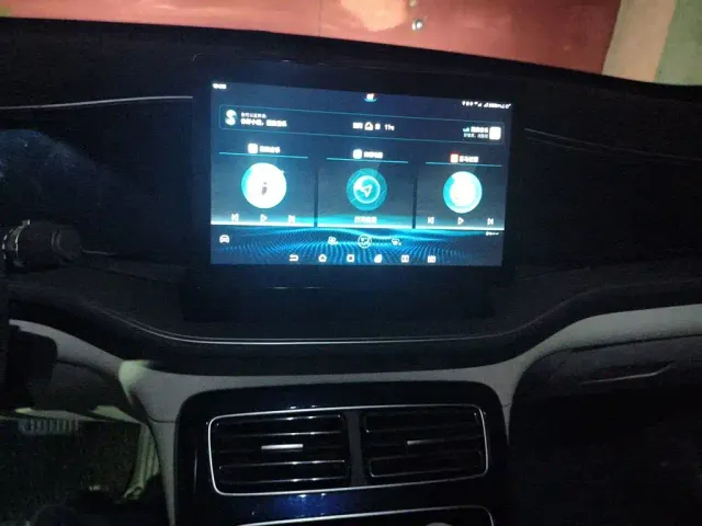 BYD Qin PLUS — Фото автомобиля 14