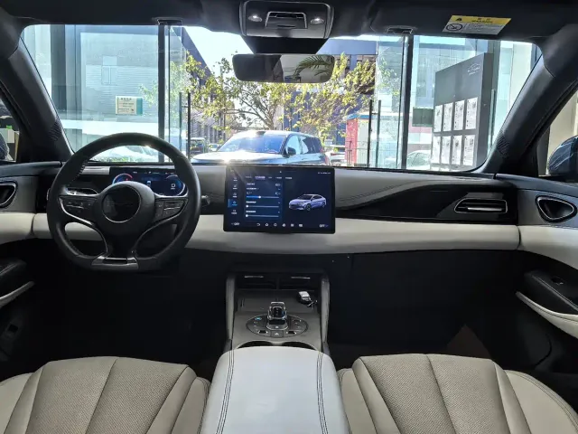 BYD Seal 06 — Фото автомобиля 10