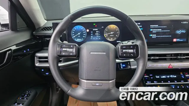 Hyundai Grandeur Grandeur (GN7) — Фото автомобиля 14