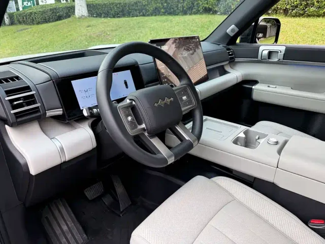 BYD FangChengBao Titanium 7 — Фото автомобиля 7