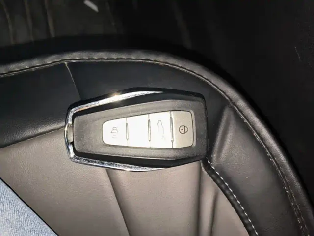 Geely Emgrand — Фото автомобиля 8