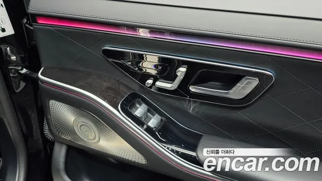 Mercedes-Benz S-Class — Фото автомобиля 28