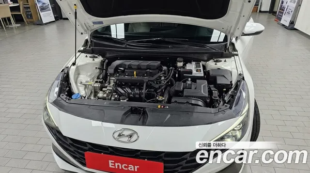 Hyundai Avante CN7 — Фото автомобиля 6
