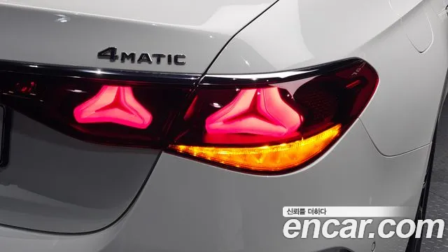 Mercedes-Benz E-Class E-класс W214 — Фото автомобиля 21