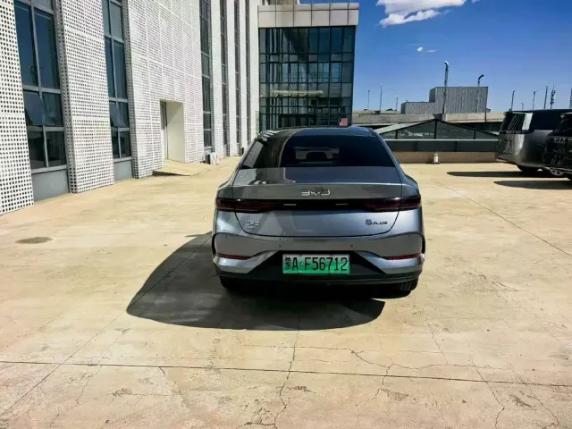 BYD Qin PLUS — Фото автомобиля 8
