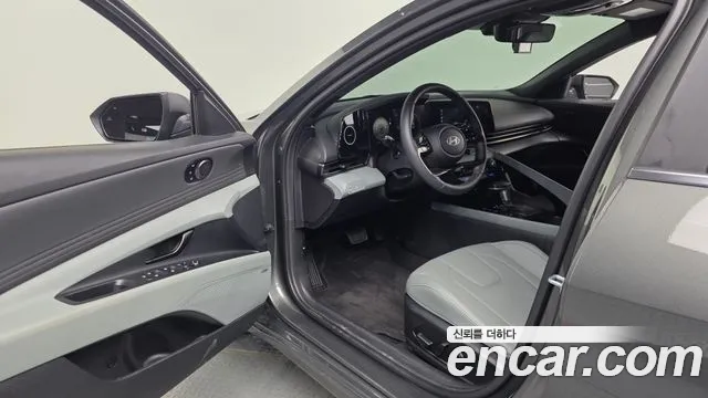 Hyundai AVANTE Новый Avante (CN7) — Фото автомобиля 9