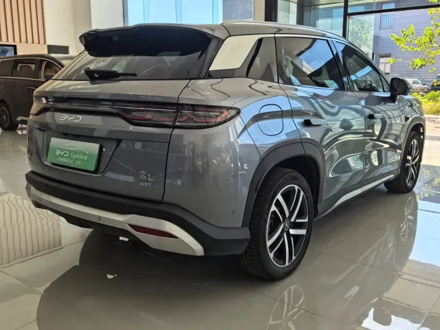 BYD Song L DM-i — Фото автомобиля 9