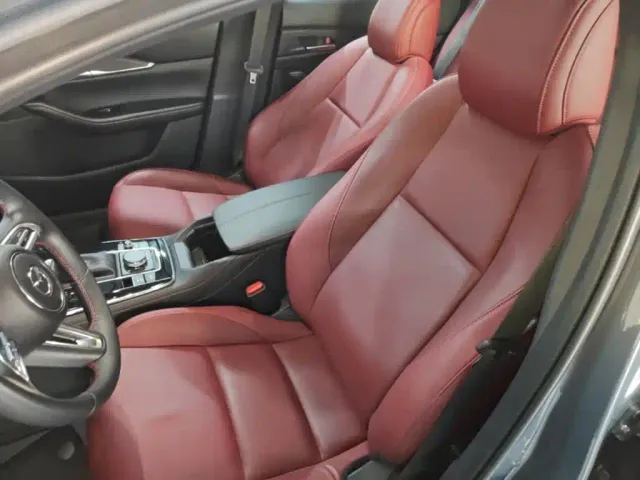 Mazda CX-30 — Фото автомобиля 14
