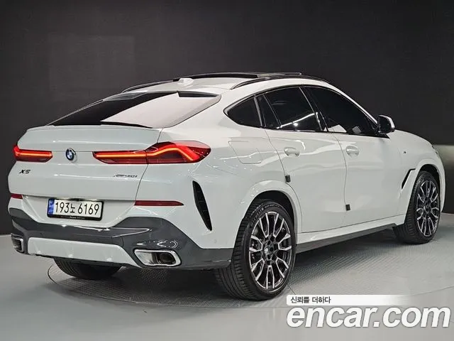 BMW X6 xDrive40i M Sport — Фото автомобиля 3