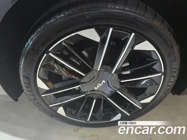 Kia K8 The New K8 2.5 Бензин 2WD — Фото автомобиля 5