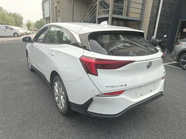 Buick Velite 6 — Фото автомобиля 4