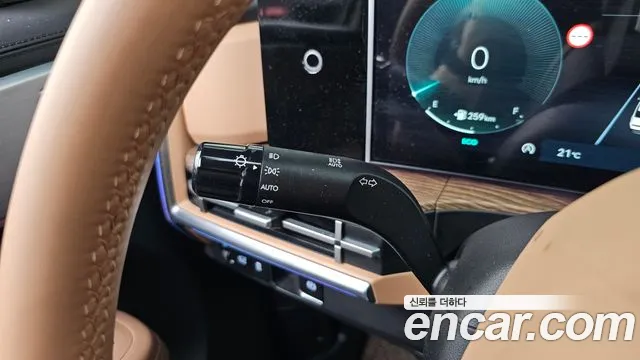 Hyundai Santafe Santa Fe (MX5) Бензин 2.5T 2WD — Фото автомобиля 15