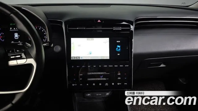 Hyundai Tucson Tucson (NX4) Бензин 1.6 турбо 2WD — Фото автомобиля 14