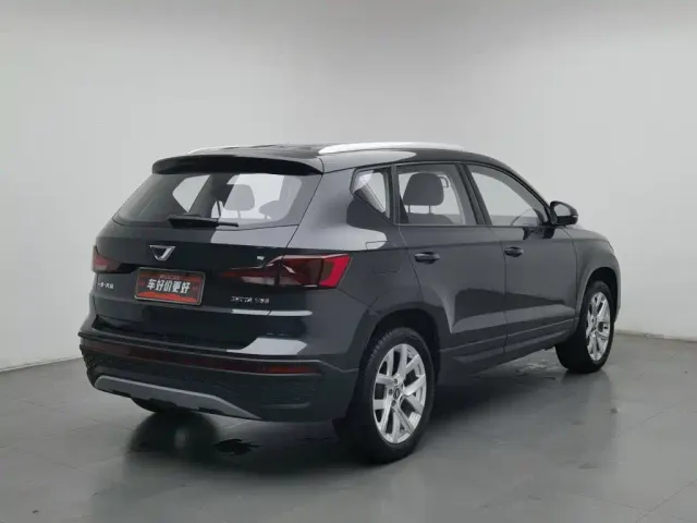Jetta VS5 — Фото автомобиля 2