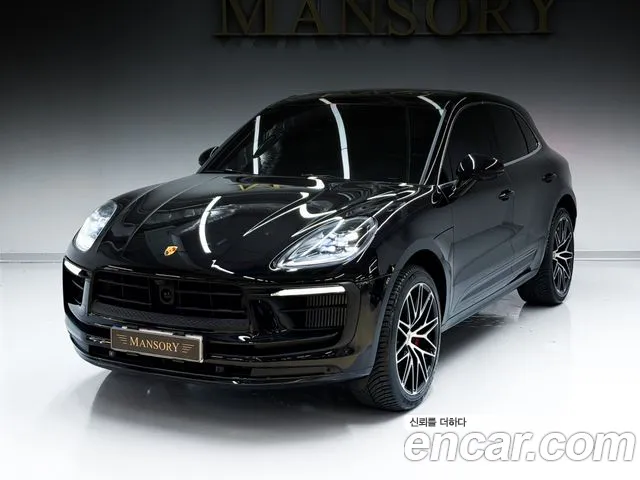 Фотография автомобиля — Porsche Macan