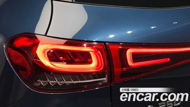Mercedes-Benz EQA H243 — Фото автомобиля 8