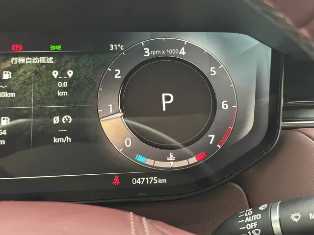 Land Rover Range Rover Sport — Фото автомобиля 18