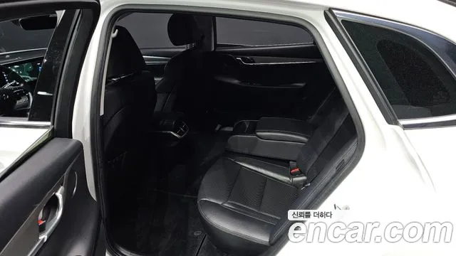 Hyundai Grandeur Новый Grandeur IG — Фото автомобиля 12