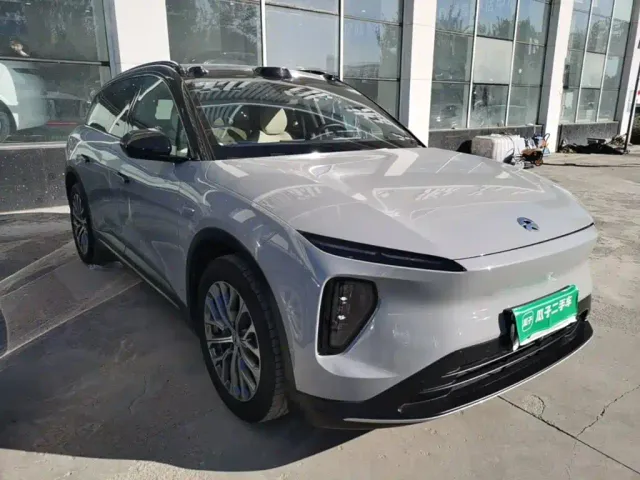 Nio ES6 — Фото автомобиля 21