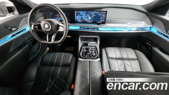 BMW 7-Series — Фото автомобиля 3